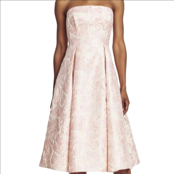 Adrianna Papell Strapless Jaquard Pink Midi Tea Length Gown Size 12 Adrianna Papell Strapless Jaquard Pink Midi Tea Length Gown Size 12